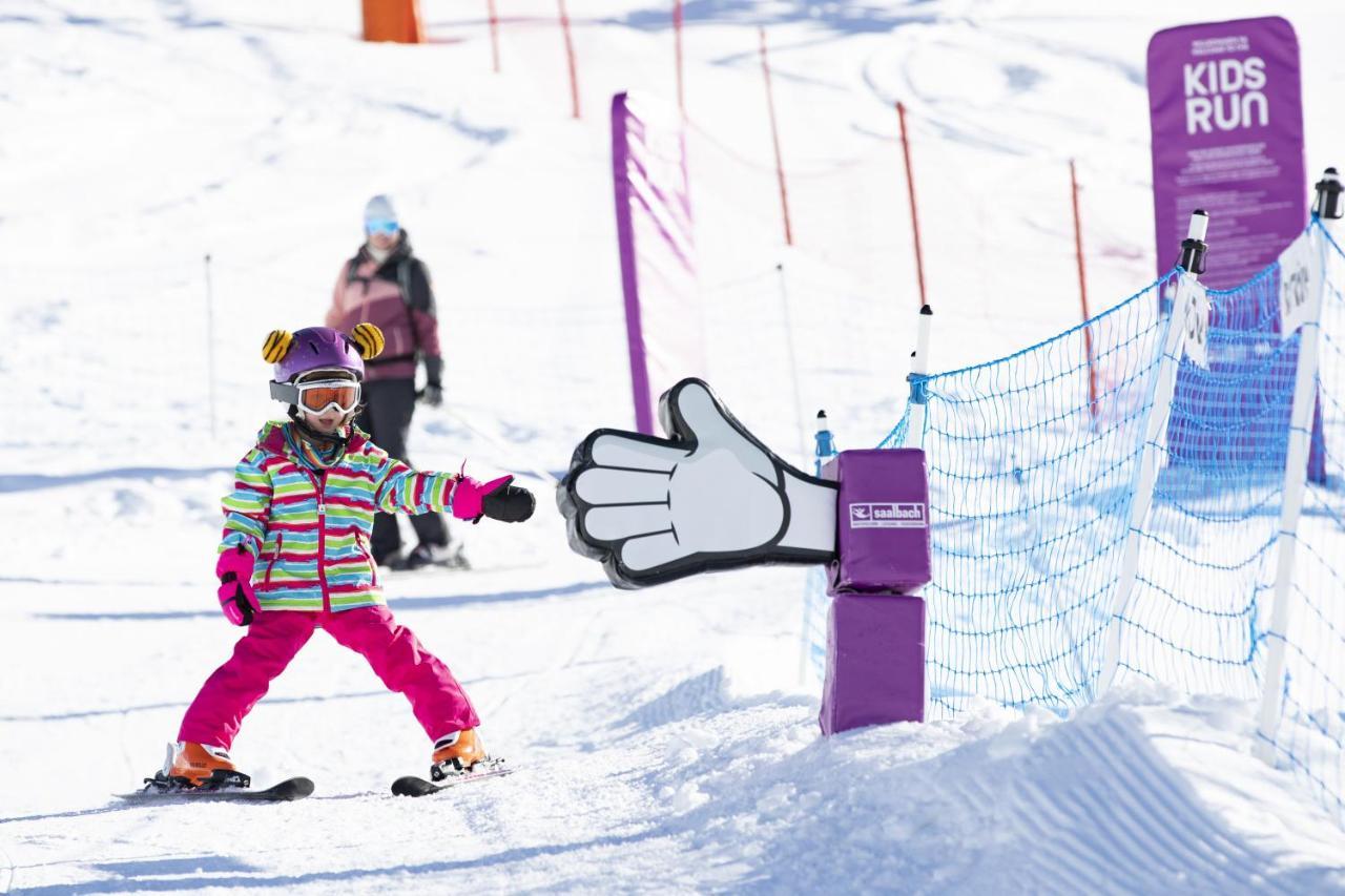 Hotel Barbarahof Saalbach, Inkl Jokercard Ngoại thất bức ảnh