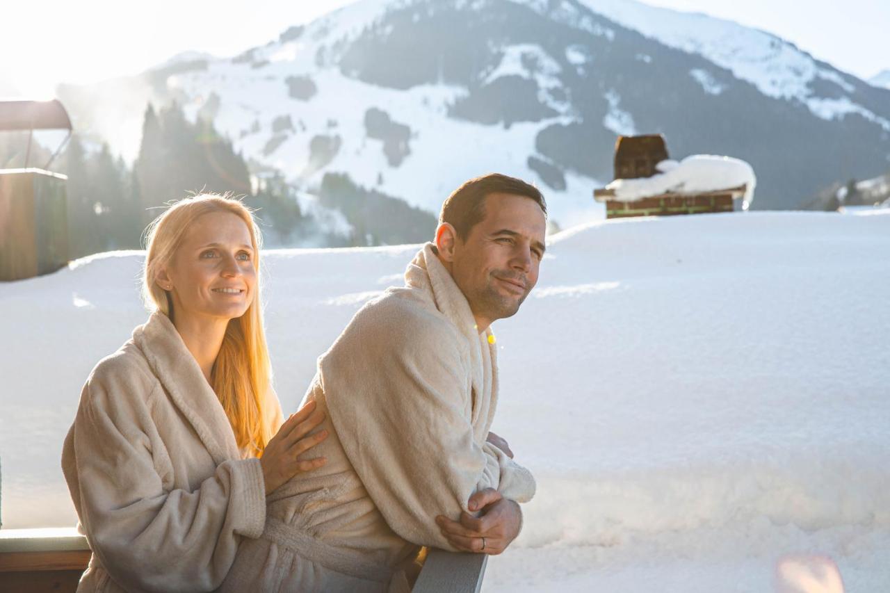 Hotel Barbarahof Saalbach, Inkl Jokercard Ngoại thất bức ảnh