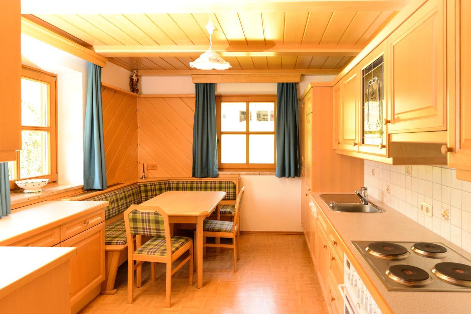 Hotel Barbarahof Saalbach, Inkl Jokercard Phòng bức ảnh