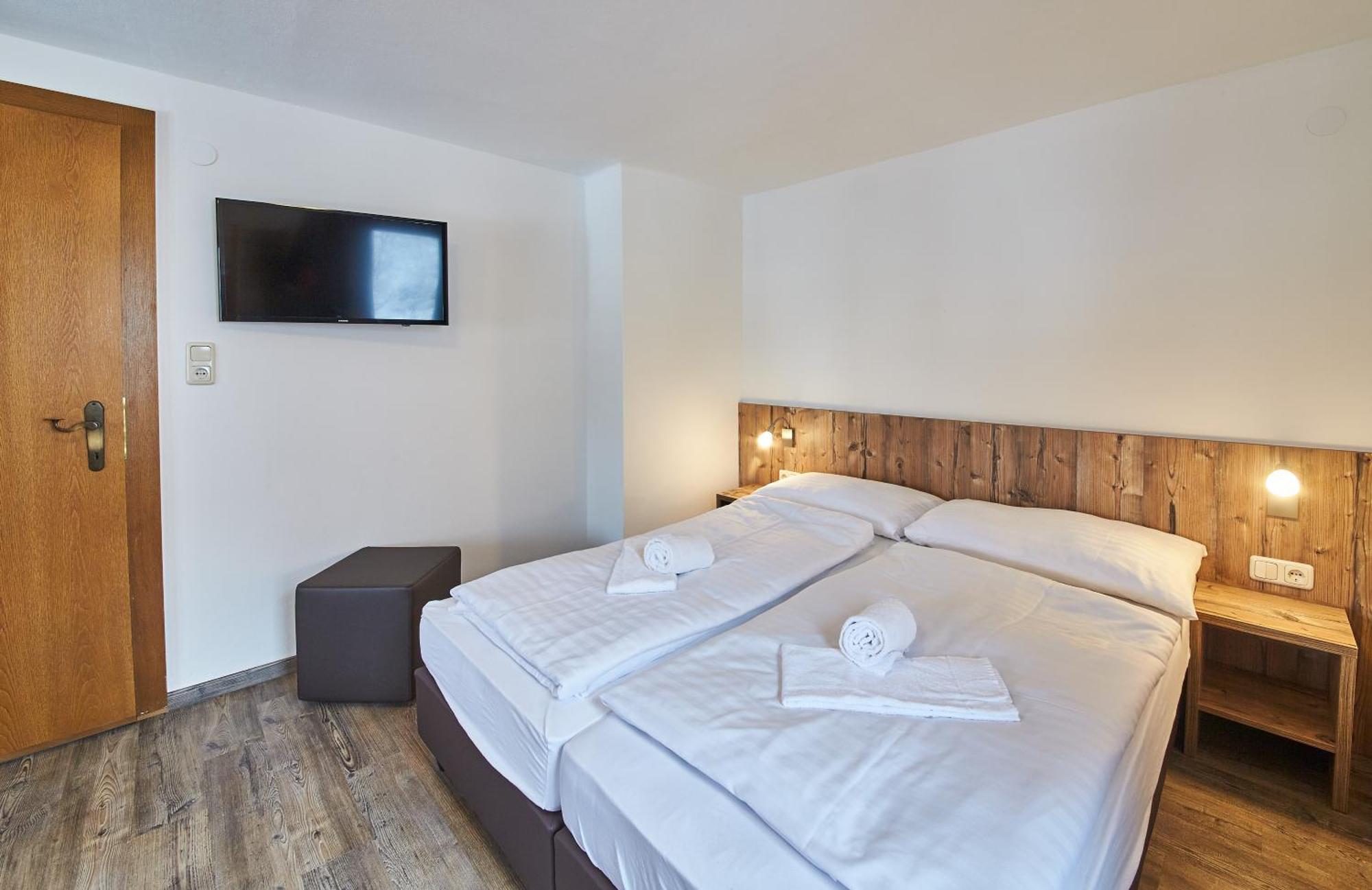 Hotel Barbarahof Saalbach, Inkl Jokercard Phòng bức ảnh